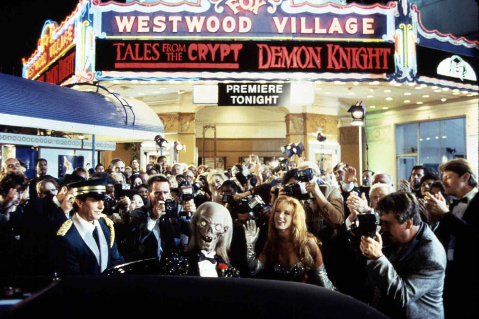 The Cryptkeeper arrives at the premiere of the debut "Tales from the Crypt" film in its meta opening sequence