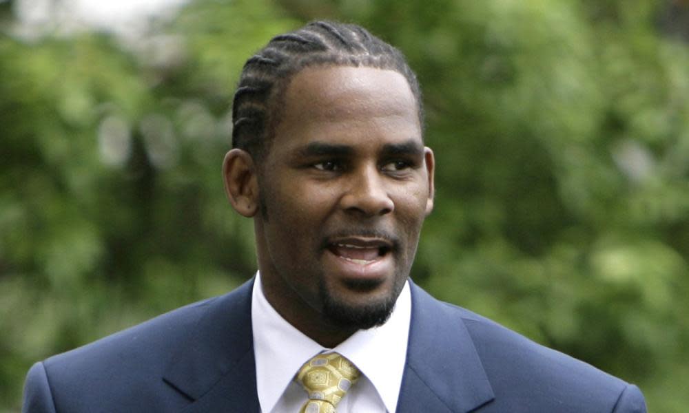 R Kelly’s attorney said no one was living at the studio.