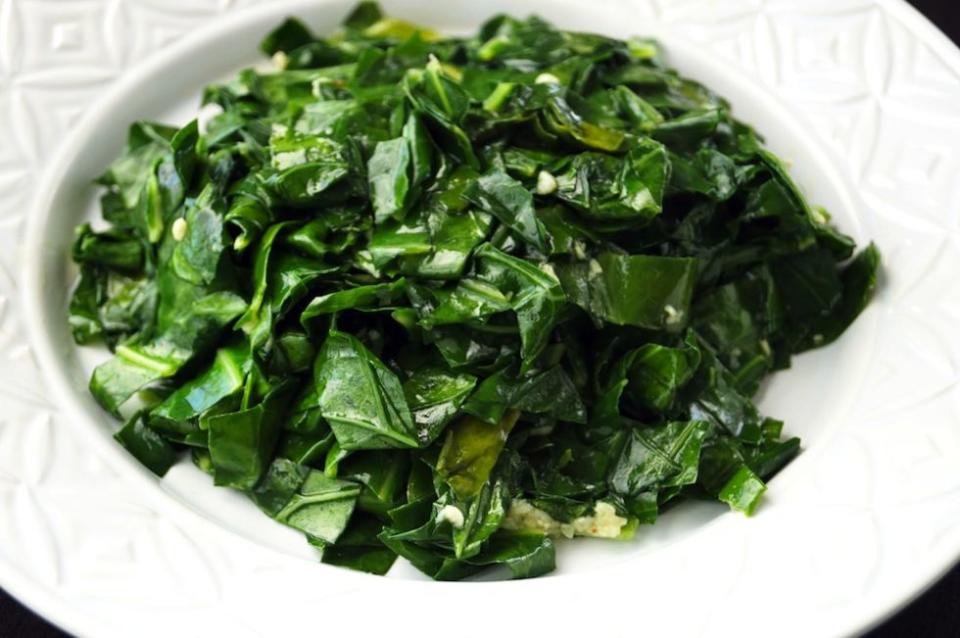 Brazilian garlicky collard greens