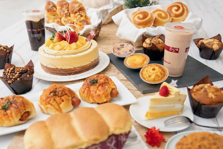 <p>Photo: 85°C Bakery Cafe/<a href="https://yelp.com/biz_photos/85-c-bakery-cafe-irvine?select=acy5-Kxir3psVu7cenUocA&utm_campaign=784ec521-3c1e-4a1e-bd44-5ab4d8d7a727%2Cd1326621-8110-4849-83f6-03a7c4e69543&utm_medium=81024472-a80c-4266-a0e5-a3bf8775daa7" rel="nofollow noopener" target="_blank" data-ylk="slk:Yelp;elm:context_link;itc:0;sec:content-canvas" class="link ">Yelp</a></p>