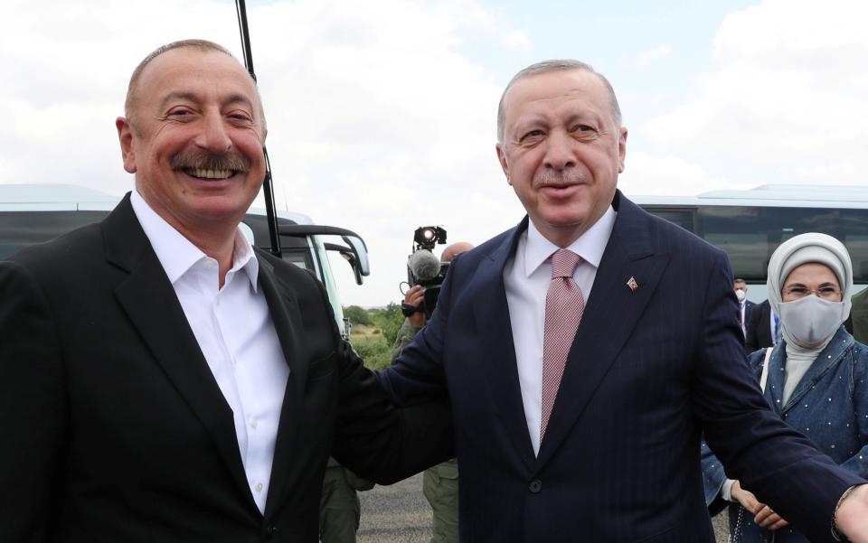 Tayyip Erdogan, Ilham Aliyev - Murat Cetinmuhurdar/REUTERS