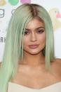 <p>We're entering the wig phase, the time where Kylie wore nothing but brightly coloured weaves and we had no clue what her real hair looked like</p><p>Also this marks the birth of everyone's addiction to Soar Lip Liner from MAC, after Kylie said it was the colour she always wore. </p>
