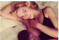 <p>Jaime King protested against anti-breastfeeding supporters with this photograph. The model captioned the Instagram image, “Breastfeeding should not be taboo.” <i>[Jamie King/Instagram]</i> </p>