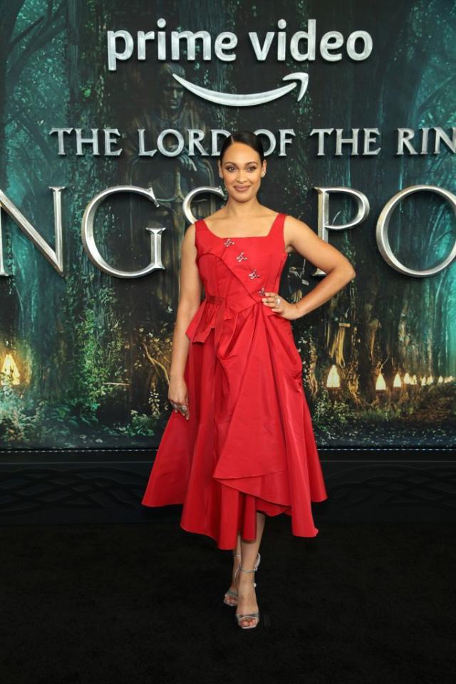 UK. Cynthia Addai-Robinson in (C) Studios new series : The Lord of  the Rings: The Rings of Power (2022) . Plot: Epic drama set thousands of  years before the events of J.R.R.