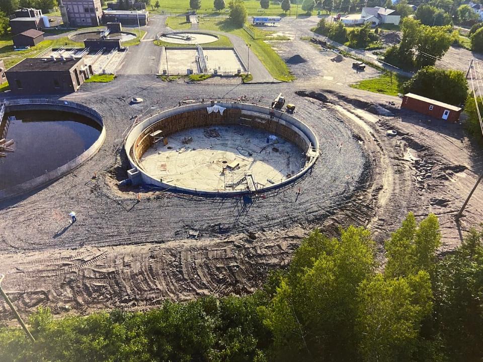 An aerial photo shows the clarifier, which the court has heard Michael Henderson was working in on the day he died.