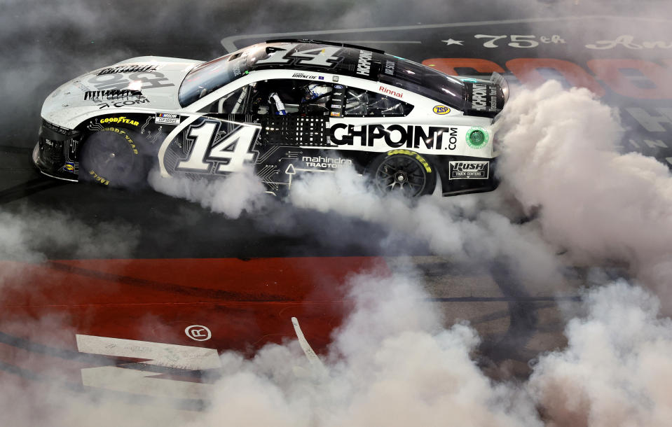 DARLINGTON, SOUTH CAROLINA – SEPTEMBER 1: Chase Briscoe, driver of the No. 14 HighPoint.com Ford, celebrates with a burnout to win the NASCAR Cup Series Cook Out Southern 500 at Darlington Raceway on September 1, 2024 in Darlington, South Carolina. (Photo by Meg Oliphant/Getty Images)