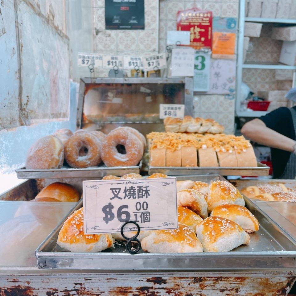 快樂餅店灣仔重開！45年老字號原區開新店 雞尾包＋奶油筒＋紅豆沙翁回來了