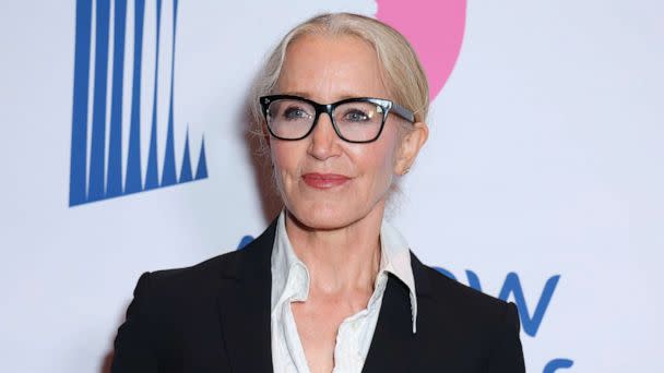 PHOTO: Felicity Huffman attends A New Way Of Life 2022 Gala at Skirball Cultural Center, Dec. 3, 2022, in Los Angeles. (Leon Bennett/Getty Images)