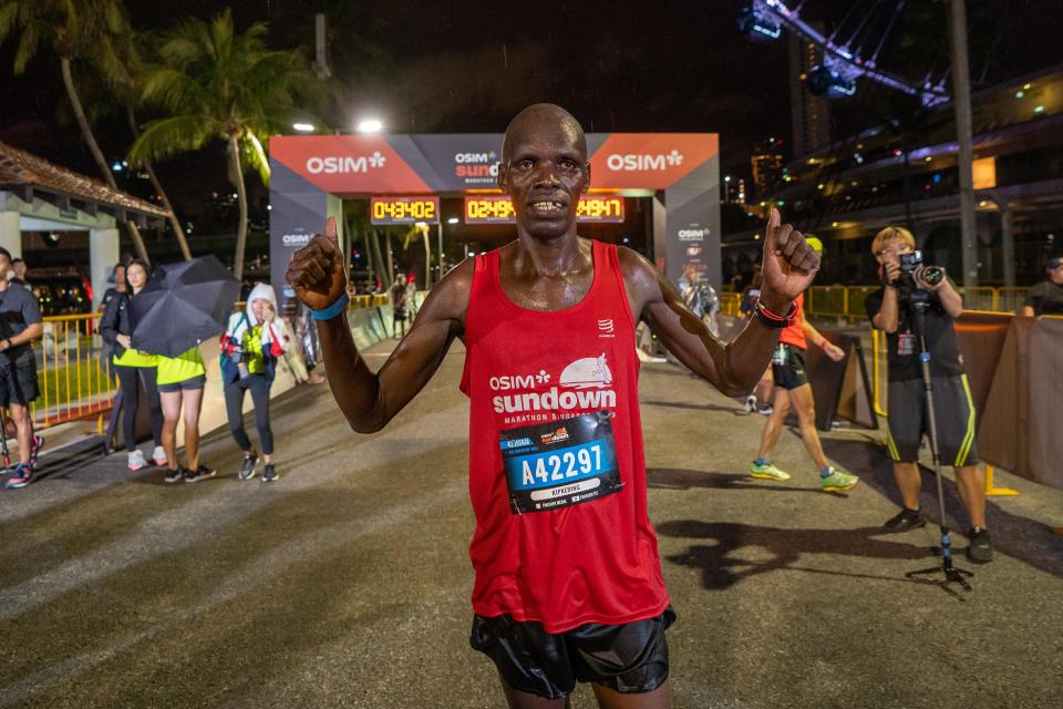 Osim Sundown Marathon 2019 men's winner Hillary Kipkering. (PHOTO: Osim Sundown Marathon)