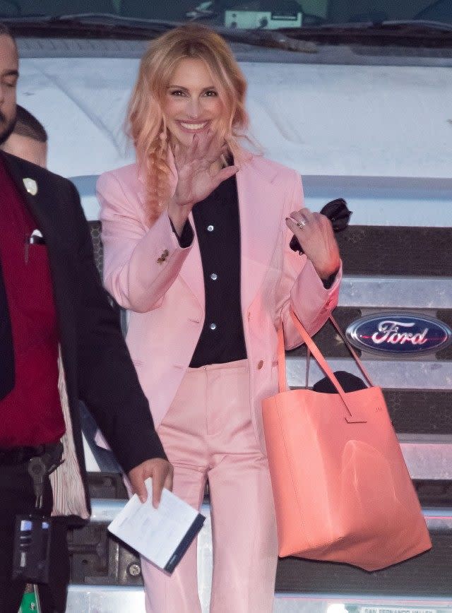 Julia Roberts opts for blush pink suit at premiere of new film