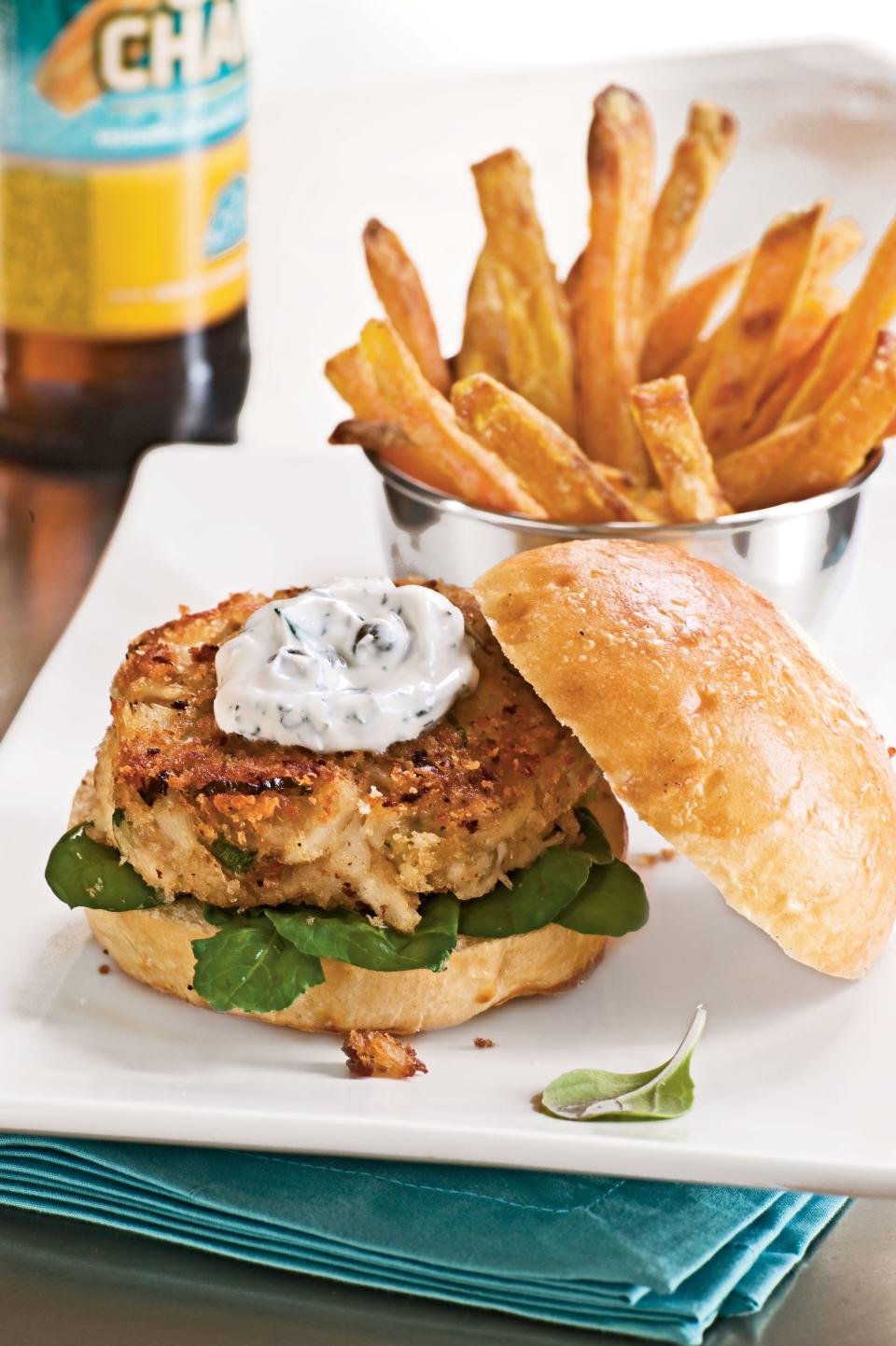 Crab Cake Sliders with Dill-Caper Cream