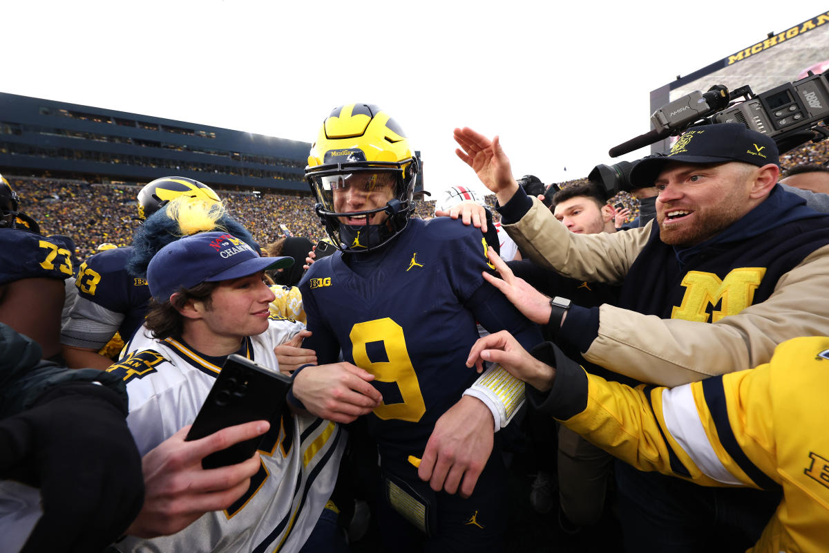 #No. 3 Michigan outlasts No. 2 Ohio State 30-24 in Big Ten thriller [Video]