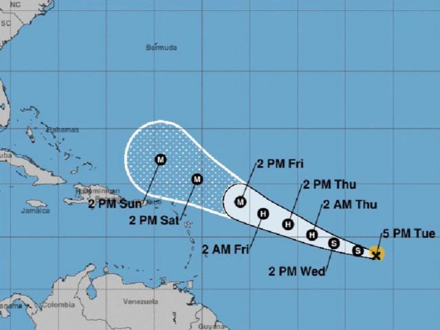 Hurricane Lee unleashes heavy swell on northern Caribbean
