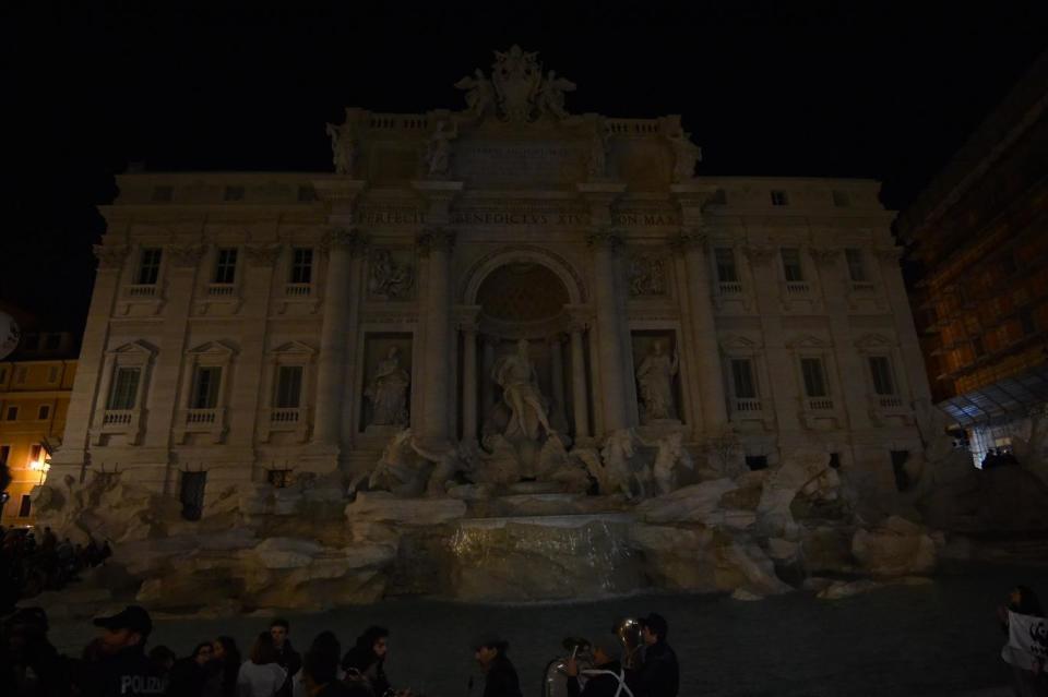 Trevi Fountain in the dark for Earth Hour. (Lisa Maree Williams/Getty Images)