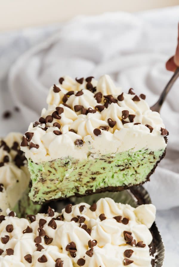 Peppermint Ice Cream Pie