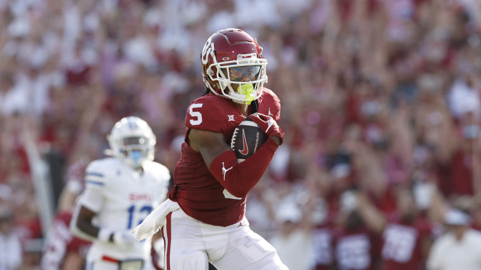Oklahoma wide receiver Andrel Anthony (5) carries during the first half of an NCAA college football game against SMU, Saturday, Sept. 9, 2023, in Norman, Okla. (AP Photo/Alonzo Adams)