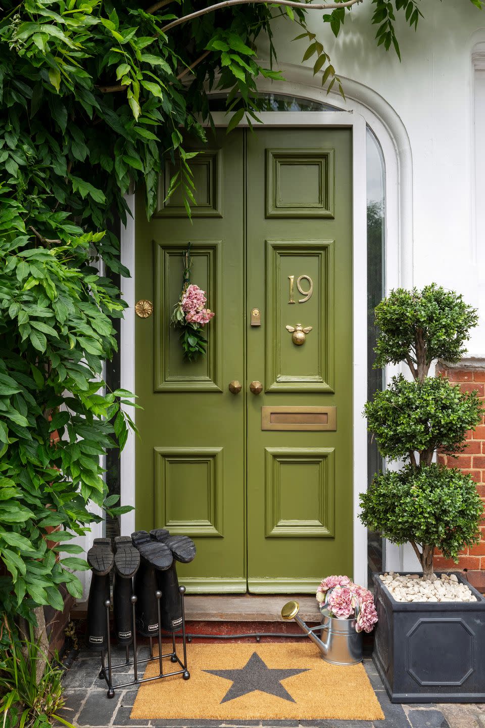 green front door