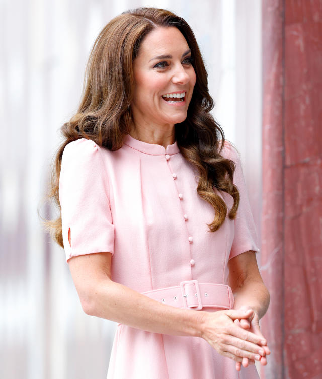 Kate Middleton RIXO Izzy pink marble zebra – What Kate Wore