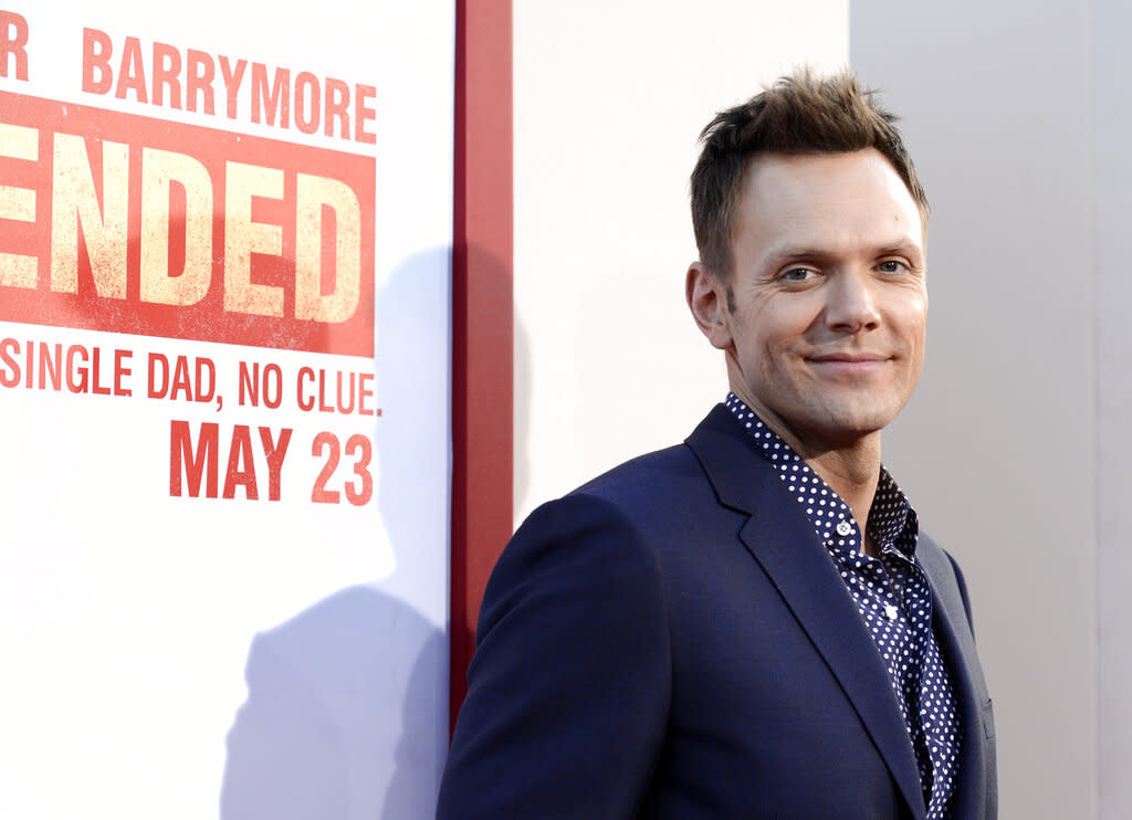 JIn a new podcast, Joel McHale opens up about one of the most traumatic times in his life. (Dan Steinberg/Invision/AP)