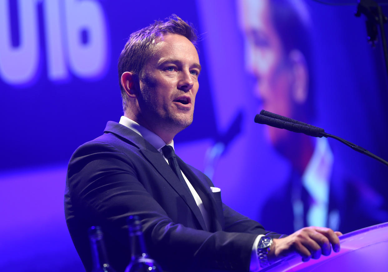 Simon Thomas chose to keep his engagement private. (Getty)