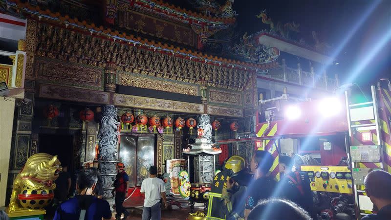 天聖宮凌晨1點多發生火警。（圖／翻攝自「台東東海龍門天聖宮-東海媽」臉書）