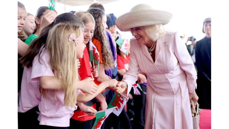  Queen Camilla visits the Senedd on July 11, 2024 in Cardiff, Wales. Their Majesties The King and Queen visit the Senedd on the occasion of its twenty-fifth anniversary.