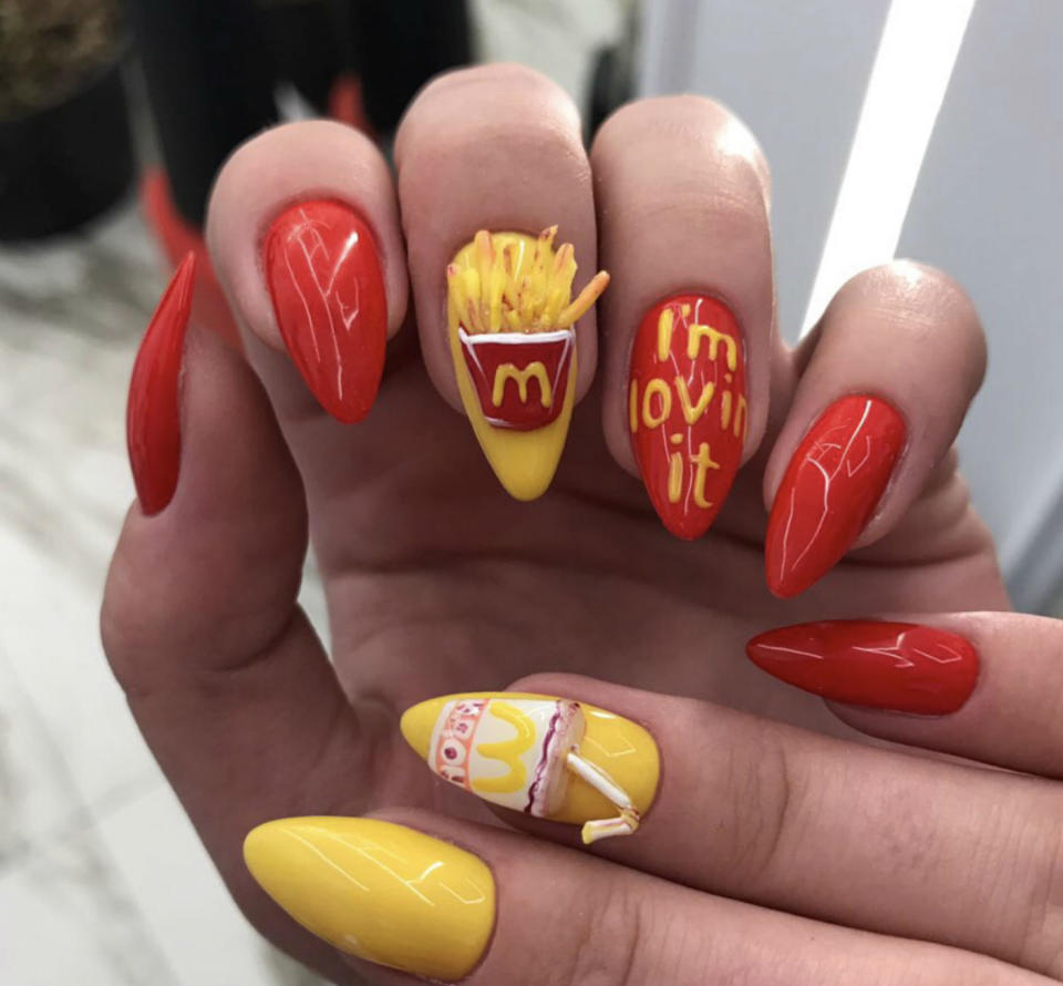 Nail Sunny