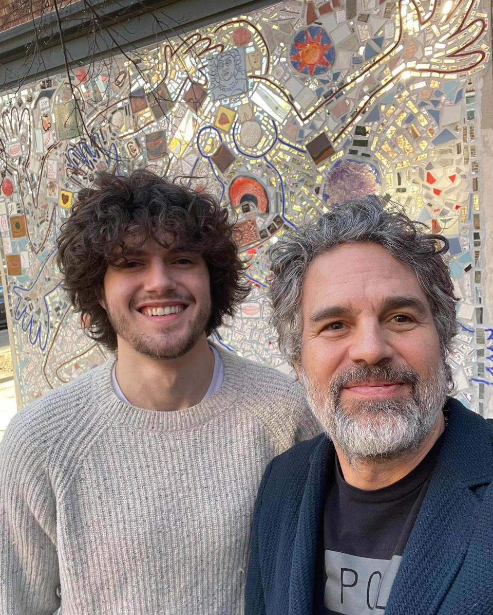 Mark Ruffalo with Keen Ruffalo. (@MarkRuffalo via Instagram)