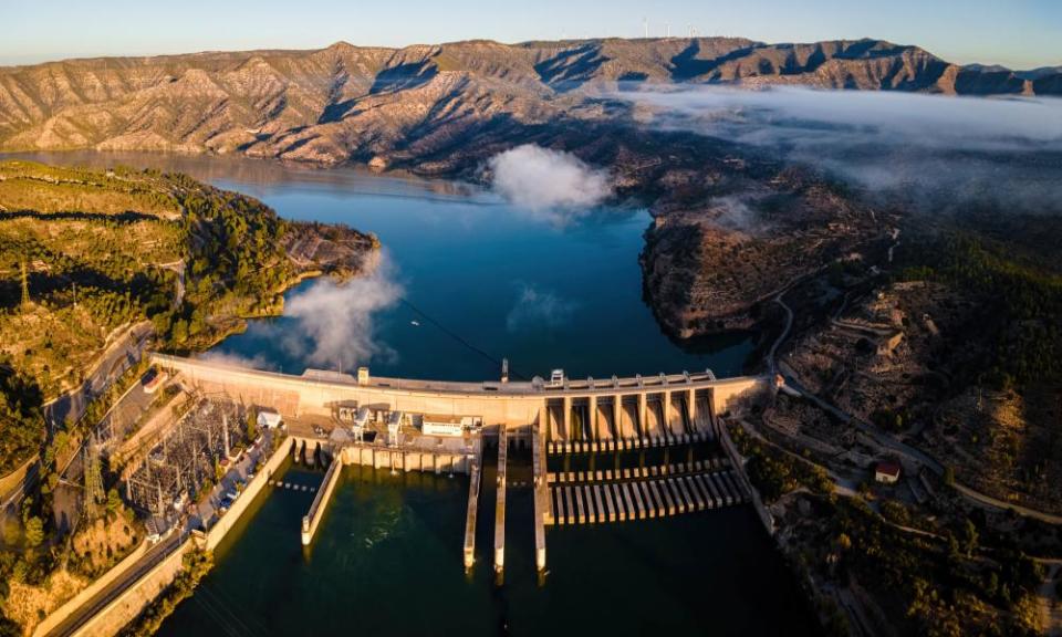 Panta de Ribarroja, one of the many dams on the river Ebro in Spain