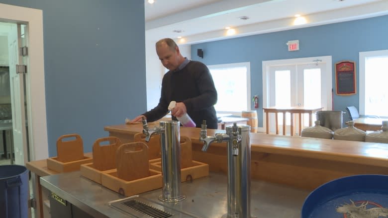 P.E.I. restaurant in 'a crisis' as cook shortage threatens opening