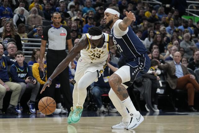 Turner scores season-high 33 points in Pacers' 133-111 win over Mavericks