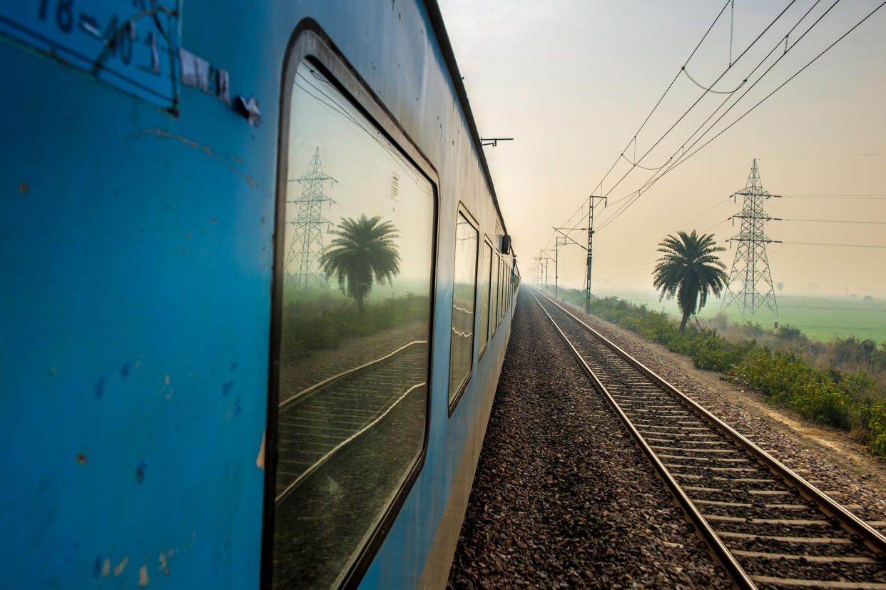 Ein Zug in Indien fuhr auf einmal los - ohne Fahrer. (Symbolbild: Getty)