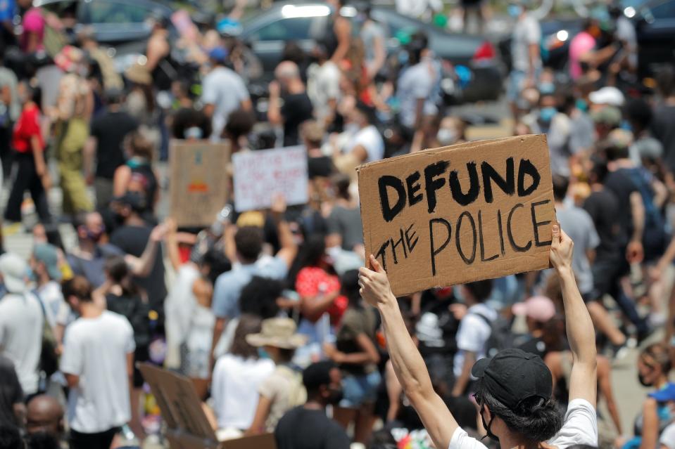 defund police abolish