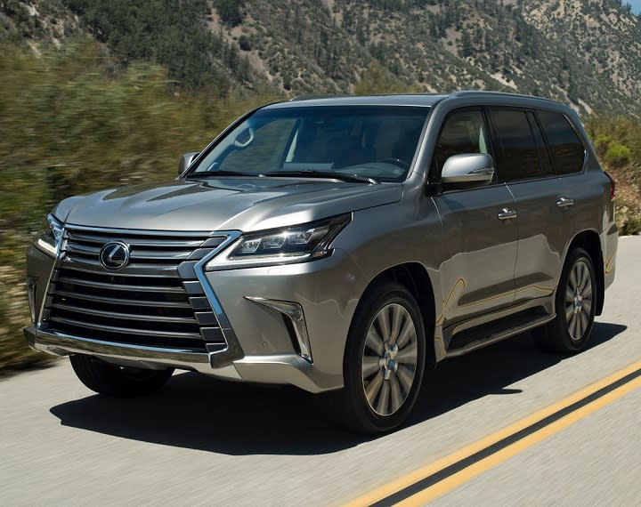 2016 Lexus LX 570 photo