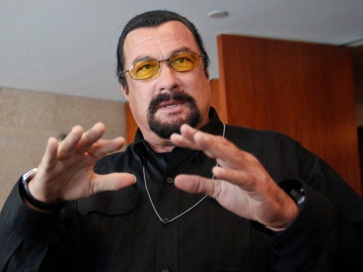 U.S. actor Steven Seagal speaks to the media at a news conference in Moscow June 2, 2013.     REUTERS/Maxim Shemetov