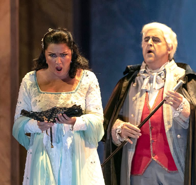 Anna Netrebko y Fabián Veloz en la puesta de Tosca del Teatro Colón