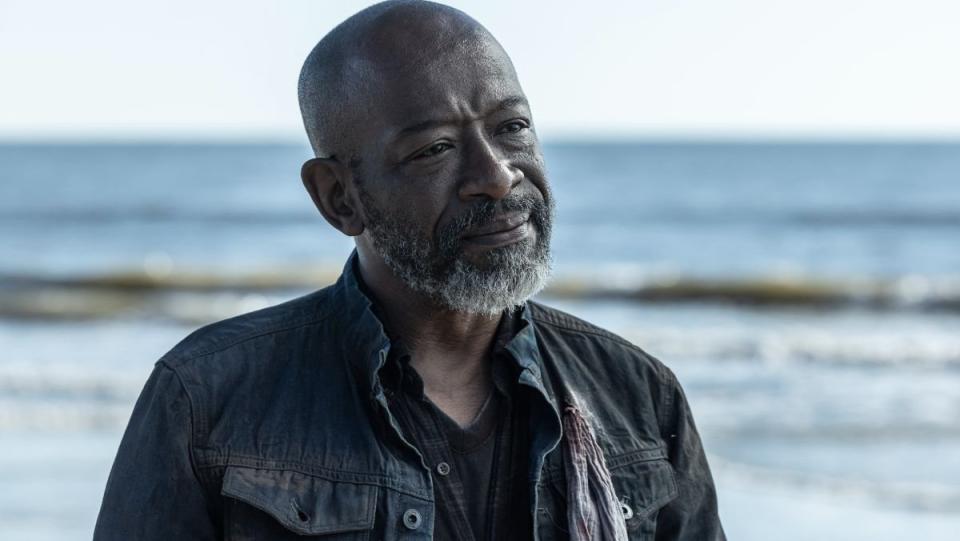 morgan jones stands on a shoreline in fear the walking dead before heading back to alexandria