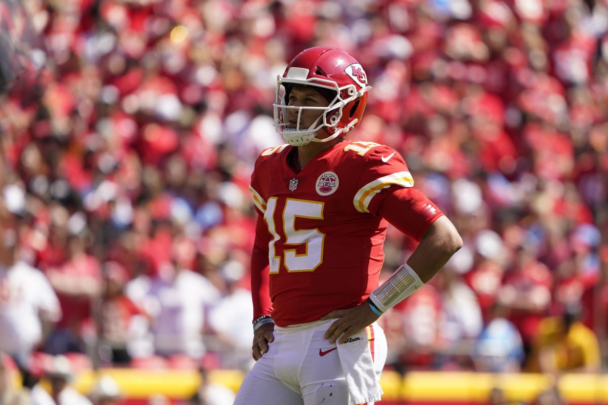 Chiefs News: Concerns rise after blowout loss to Bills - Yahoo! Sports -  Arrowhead Pride