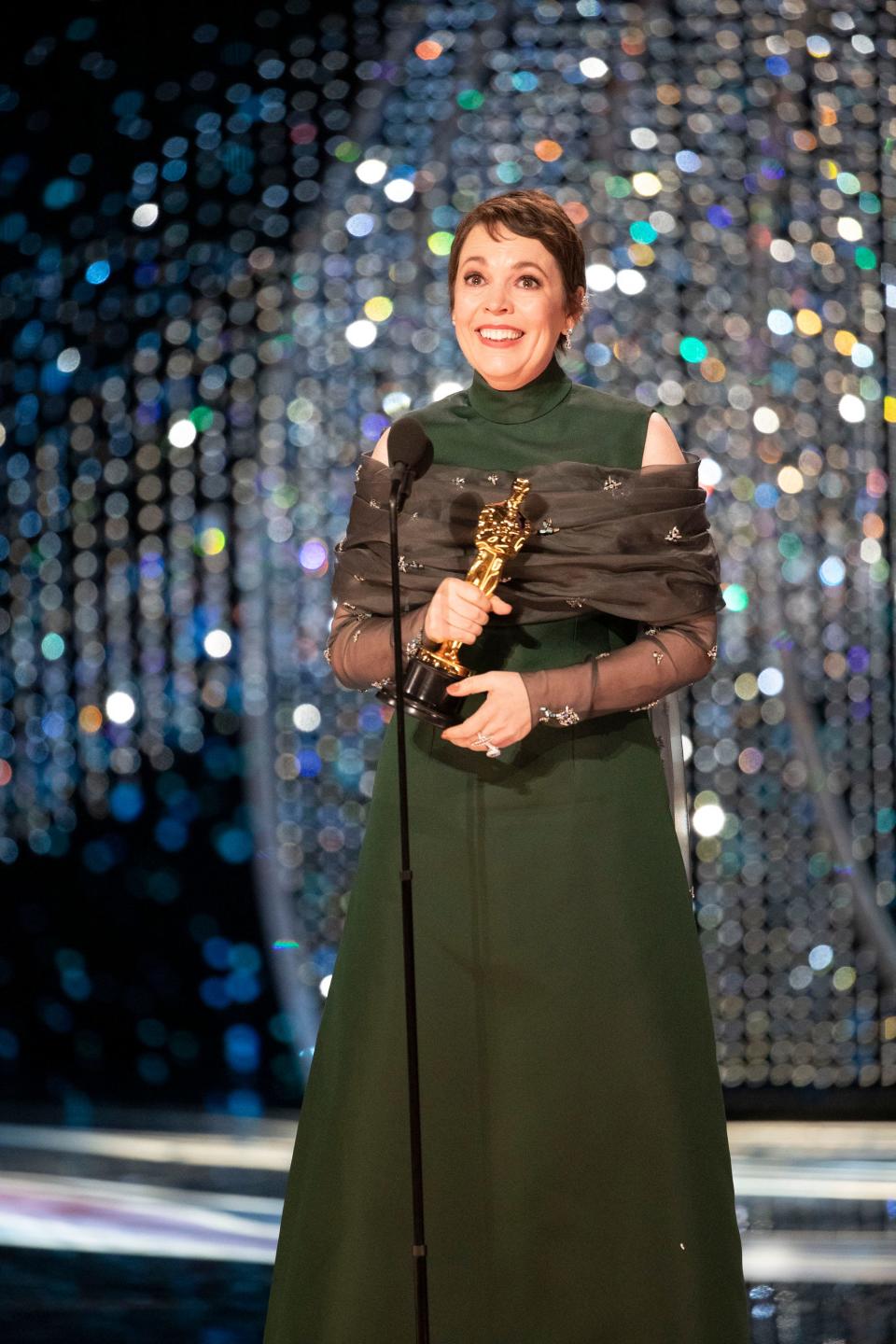 olivia colman oscars 2019