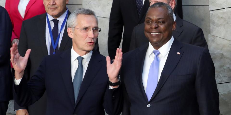 Jens Stoltenberg and Lloyd Austin at NATO meeting