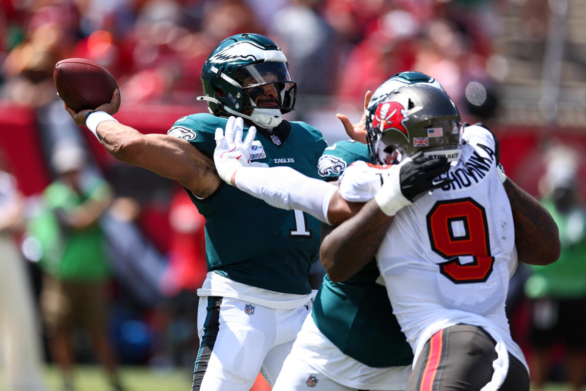 Roob’s Observations: Eagles embarrass themselves in Tampa vs. Bucs