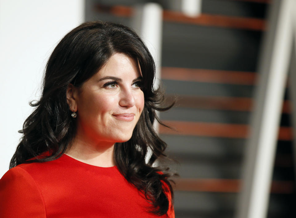 Designer Monica Lewinsky arrives at the 2015 Vanity Fair Oscar Party in Beverly Hills, California February 22, 2015. REUTERS/Danny Moloshok (UNITED STATES - Tags:ENTERTAINMENT) (VANITYFAIR-ARRIVALS)