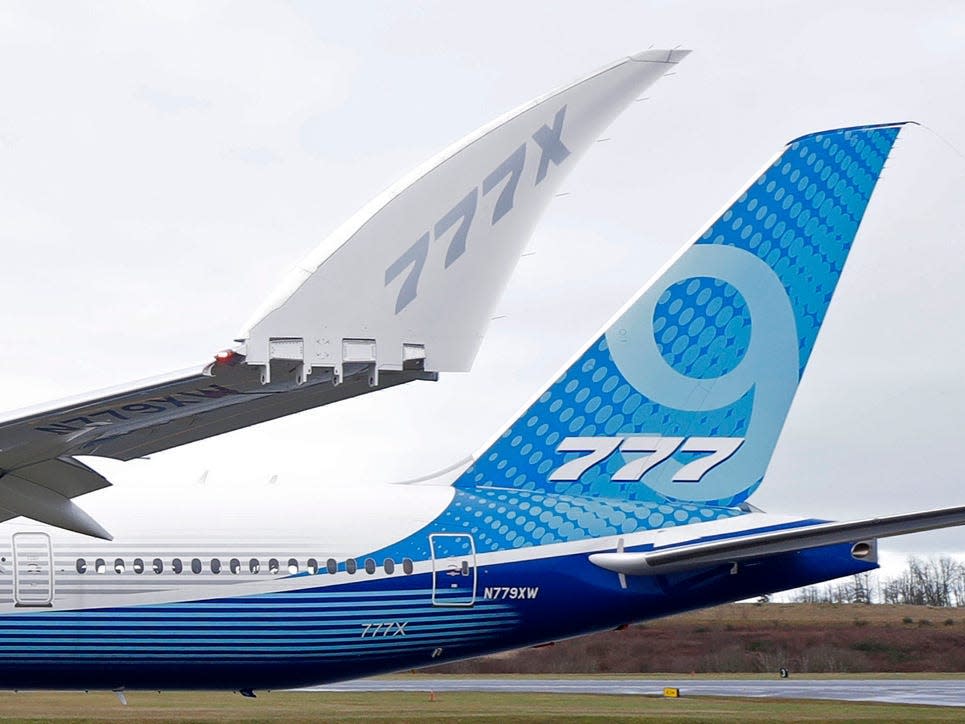 Boeing 777X.