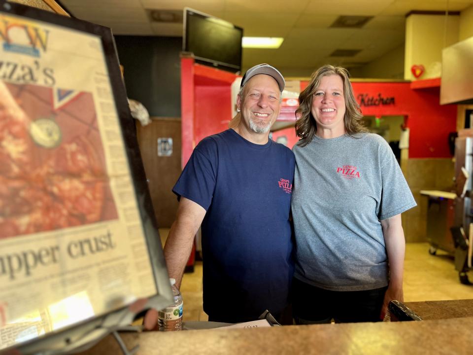 Brad and Susan Kemp recently opened Gino's Pizza in Cape Coral.