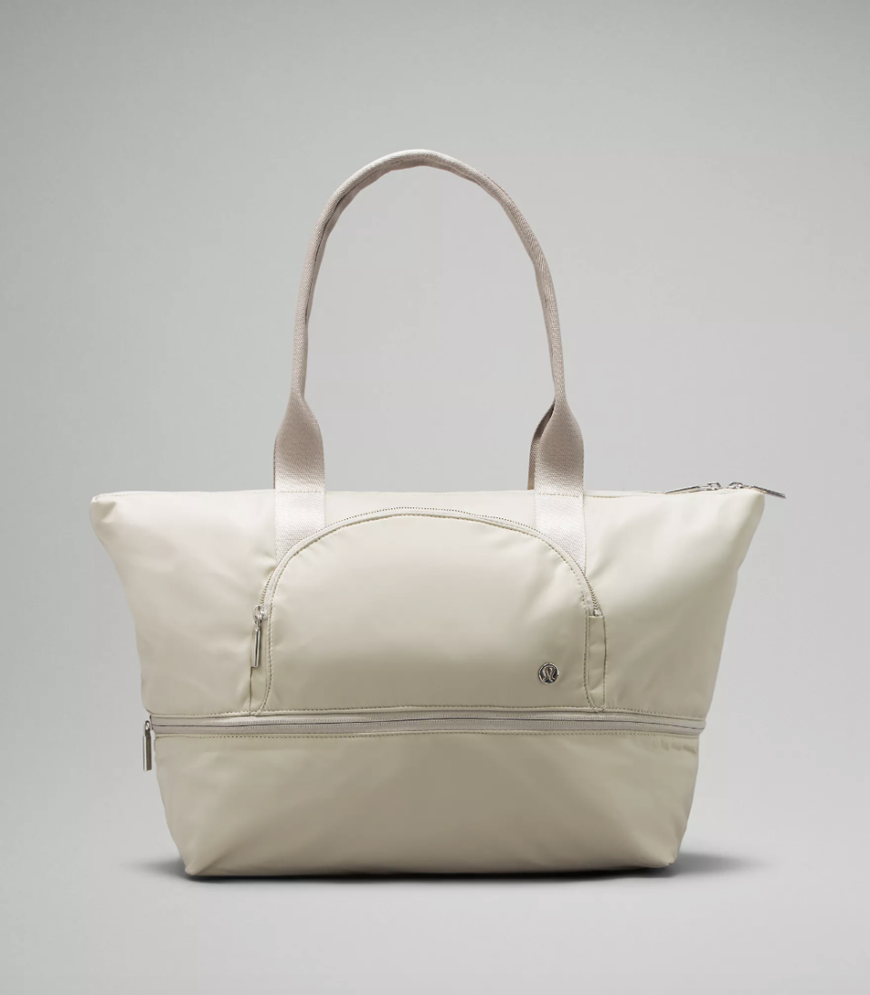 City Adventurer Tote Bag in raw linen (photo via Lululemon)