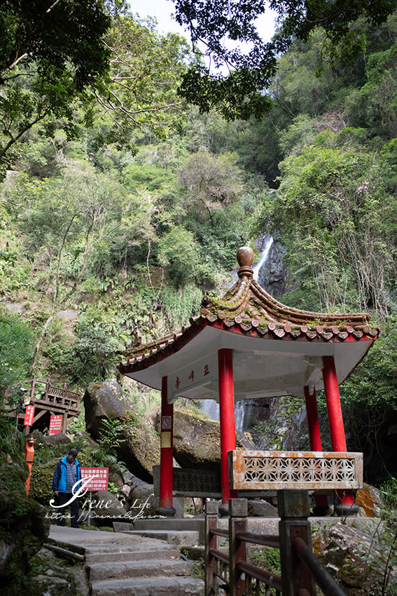 宜蘭｜五峰旗瀑布風景區