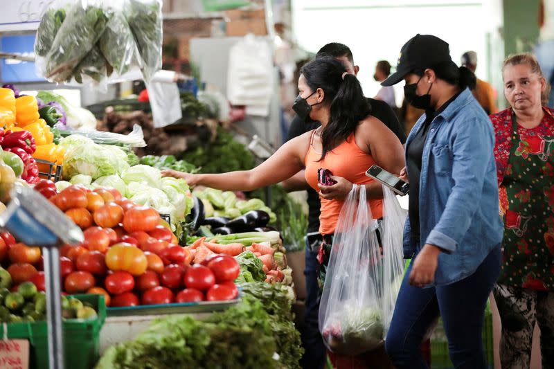 FILE PHOTO: Panama to regulate prices of 72 food items to ease rising living costs
