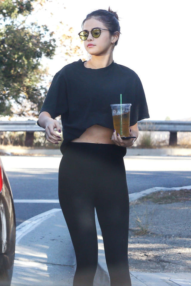 Gomez Bares Her Toned Abs and Wears Leggings Like a Superhero