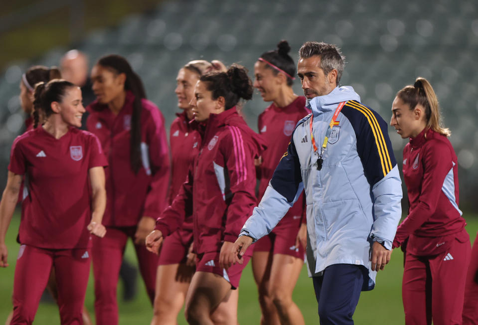 AUCKLAND, NEW ZEALAND - AUGUST 14: Jorge Vilda head coach of Spain during a Spain training session during the the FIFA Women's World Cup Australia & New Zealand 2023 at North Harbour Stadium on August 14, 2023 in Auckland, New Zealand. (Photo by Catherine Ivill/Getty Images)
