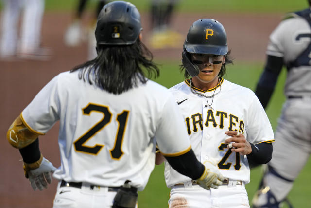 Disastrous Ninth Inning Dooms Pirates Against Yankees on Clemente Day